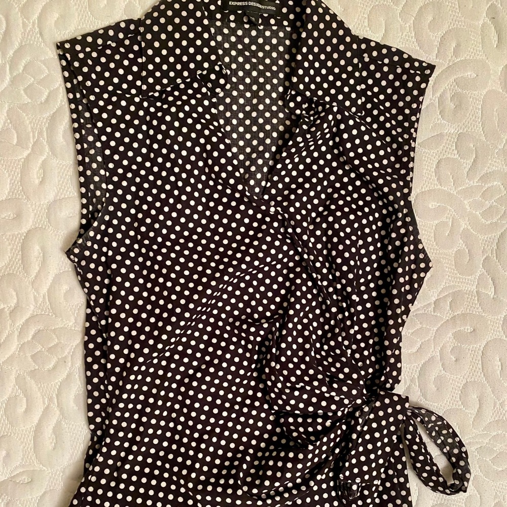 Express blouse wrap tank polka dot size xs